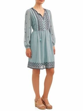 Time and Tru Light Blue Printed Long-Sleeve Boho Dress